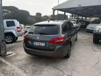 Usata Peugeot 308 131 CV (96 kW) 2021 Grigio Station wagon