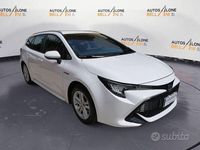 Usata Toyota Corolla Business Edition 122 CV (89 kW) 2021 Bianco pastello Station wagon