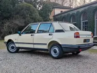 Usata Alfa Romeo Giulietta 109 CV (80 kW) 1982 Bianco Berlina