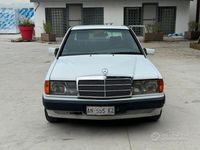 Usata Mercedes 190 75 CV (55 kW) 1990 Bianco Berlina