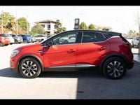 Usata Renault Captur Techno 143 CV (105 kW) 2023 Rosso met SUV