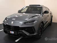 Usata Lamborghini Urus 666 CV (489 kW) 2023 Grigio SUV