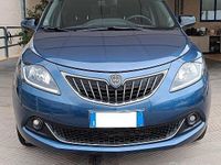 Usata Lancia Ypsilon S 70 CV (51 kW) 2024 Blu Utilitaria