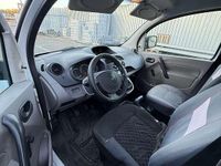 Usata Renault Kangoo 64 CV (47 kW) 2010 Monovolume