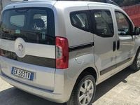 Usata Fiat Qubo Active 73 CV (53 kW) 2011 Grigio Monovolume