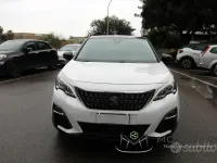 Usata Peugeot 3008 Active 120 CV (88 kW) 2018 Blu SUV
