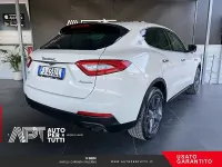 Usata Maserati Levante 250 CV (183 kW) 2017 Blu SUV