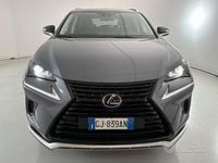 Usata Lexus NX300h Luxury Line 155 CV (114 kW) 2022 Grigio SUV