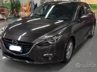 Usata Mazda 3 Evolve 100 CV (73 kW) 2015 Grigio Berlina
