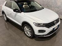 Usata VW T-Roc Style 150 CV (110 kW) 2017 Bianco SUV