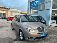 Usata Lancia Ypsilon 69 CV (50 kW) 2011 Oro Utilitaria