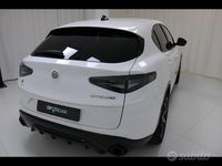 Usata Alfa Romeo Stelvio Veloce 210 CV (154 kW) 2024 Bianco SUV