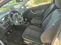 Usata Ford Fiesta Titanium 2008 Utilitaria