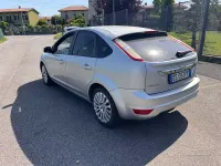 Usata Ford Focus 110 CV (80 kW) 2008 Grigio Berlina