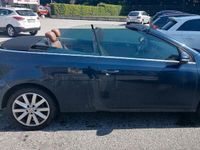 Usata VW Golf Cabriolet 105 CV (77 kW) 2012 Blu Cabrio