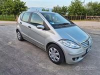 Usata Mercedes A150 Elegance 95 CV (69 kW) 2005 Grigio Berlina