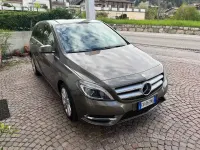 Usata Mercedes B180 Executive 109 CV (80 kW) 2014 Marrone Utilitaria