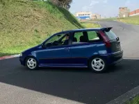 Usata Fiat Punto 133 CV (97 kW) 1994 Blu/azzurro Berlina