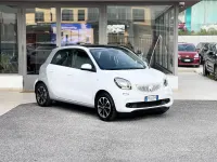 Usata Smart ForFour Passion 71 CV (52 kW) 2016 Bianco Utilitaria
