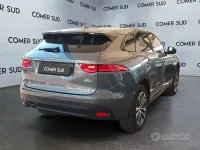 Usata Jaguar F-Pace Prestige 180 CV (132 kW) 2018 Grigio SUV