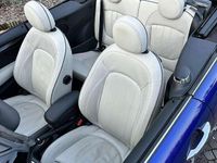 Usata Mini Cooper D Cabriolet 116 CV (85 kW) 2019 Blu/azzurro Cabrio