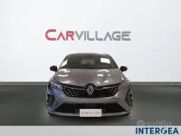 Usata Renault Clio V Techno 91 CV (66 kW) 2024 Grigio Berlina