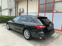 Usado Audi A4 149 CV (109 kW) 2022 Negro Familiar