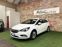 usata Opel Astra SPORTS TOURER