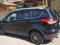 Usata Ford Kuga 140 CV (102 kW) 2013 Nero SUV