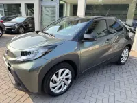 Usata Toyota Aygo X Active 72 CV (52 kW) 2022 Cardamom green SUV
