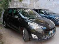 Usata Renault Scénic 110 CV (80 kW) 2010 Marrone Monovolume