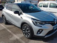 Usata Renault Captur Techno 91 CV (66 kW) 2024 Argento SUV