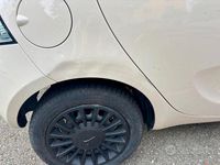Usata Lancia Ypsilon 69 CV (50 kW) 2018 Bianco Utilitaria
