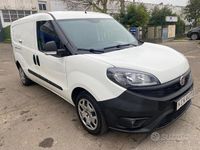 Usata Fiat Doblò 119 CV (87 kW) 2021 Bianco Monovolume