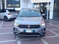 Usata VW T-Roc Life 110 CV (80 kW) 2022 Argento SUV