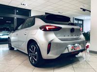 Usata Opel Corsa 101 CV (74 kW) 2024 Argento Berlina