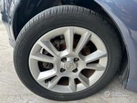 Usata Opel Meriva Cosmo 105 CV (77 kW) 2009 Blu Monovolume