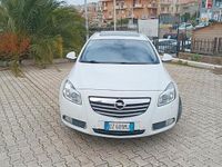 Usata Opel Insignia Cosmo 160 CV (117 kW) 2009 Bianco Station wagon
