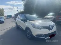 Usata Renault Captur 90 CV (66 kW) 2015 SUV