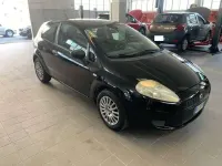 Usata Fiat Grande Punto Dynamic 65 CV (47 kW) 2005 Nero Utilitaria