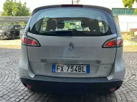 Usata Renault Scénic III LIMITED 95 CV (69 kW) 2015 Grigio Monovolume