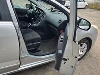 Usata Peugeot 5008 112 CV (82 kW) 2011 Grigio Monovolume