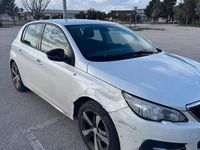 Usata Peugeot 308 131 CV (96 kW) 2019 Berlina