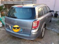 Usata Opel Astra Cosmo 150 CV (110 kW) 2008 Argento Station wagon