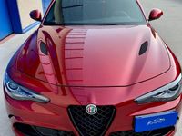 Usata Alfa Romeo Giulia Quadrifoglio 510 CV (375 kW) 2020 Bordeaux metallizzato Berlina