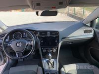 Occasion VW Golf VIII Executive 131 ch (96 kW) 2020 Gris Berline