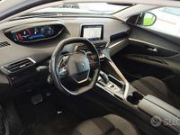 Usata Peugeot 3008 Business-Line 131 CV (96 kW) 2020 Bianco SUV