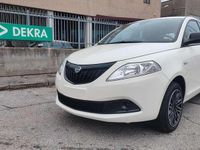Usata Lancia Ypsilon S 69 CV (50 kW) 2024 Bianco Utilitaria