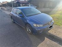Usata VW Polo R-line 95 CV (69 kW) 2023 Blu Berlina