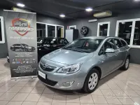 Usata Opel Astra 110 CV (80 kW) 2012 Grigio Station wagon
